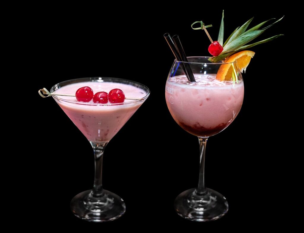 cocktail, drink, hd wallpaper, glass, cocktails, drinks, glasses, juice, cold, icy, refreshment, bar, alcohol, lime, vodka, fruit, party, cool, martini, garnish, liquid, rum, mochito, beverage, refreshing, coctail, freshness, cube, ice, water, alcoholic, tropical, mint, summer, mojito, green, leaf, lemon, ingredient, citrus, fresh, delicious, isolated, sweet, transparent, photography, life, color, bright, main, macro, restaurant, gin, liquor, slice, pub, soda, mixed, chilled, adult, drinking, flavour, happy, club, menu, serving, flavor, fruity, dinner, tasty, frozen, iced, apple, black, black background, background, luxury, dark background, food, food background, background food, coffee, cafe, cheers, wallpaper, black coffee, black happy, black life, black restaurant, black apple, black party, black wallpaper, black fruits, black photography, black dinner, black lemon, black happiness